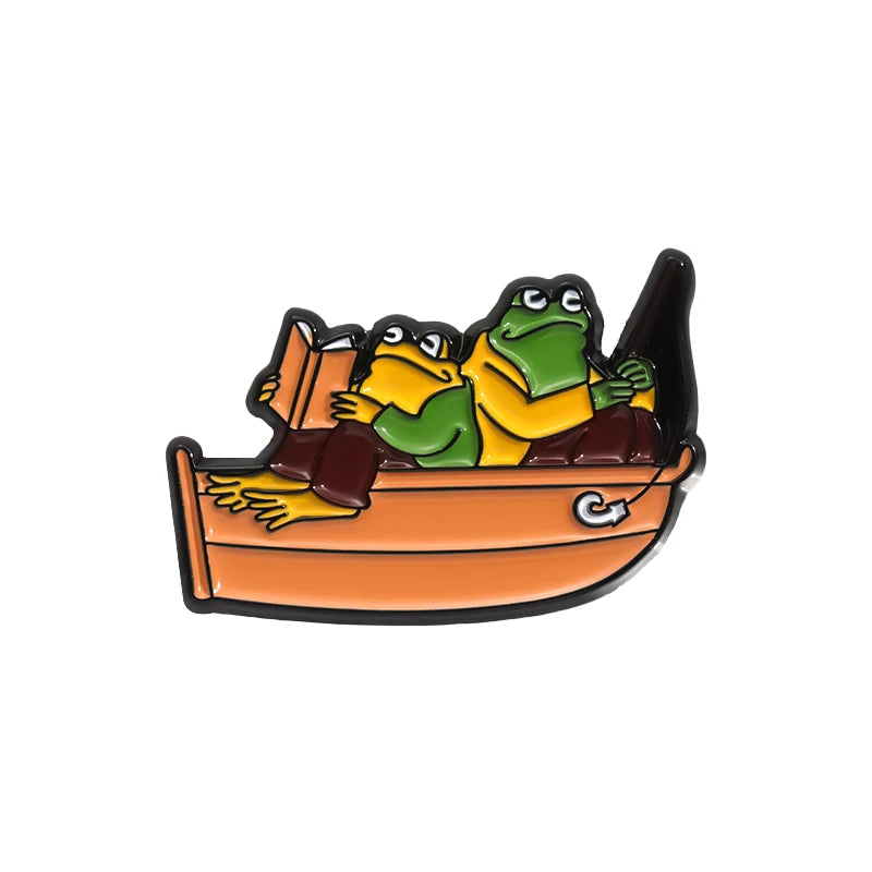 Frog and Toad Enamel Pins Couple Skiing by Boat Park Dating Brooches Lapel Badges Cartoon Animal Jewelry Gift for Lover Friends