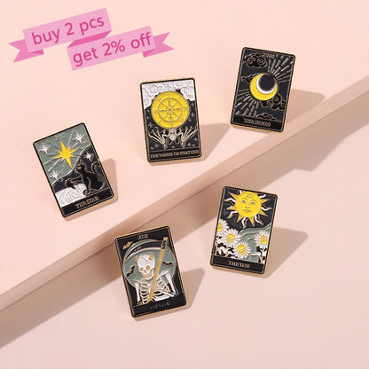 Tarot Enamel Pins Custom Sun Moon Stars Gothic Skeleton Lover Brooches Lapel Badges Bag Punk Dark Witch Jewelry Gift for Kids