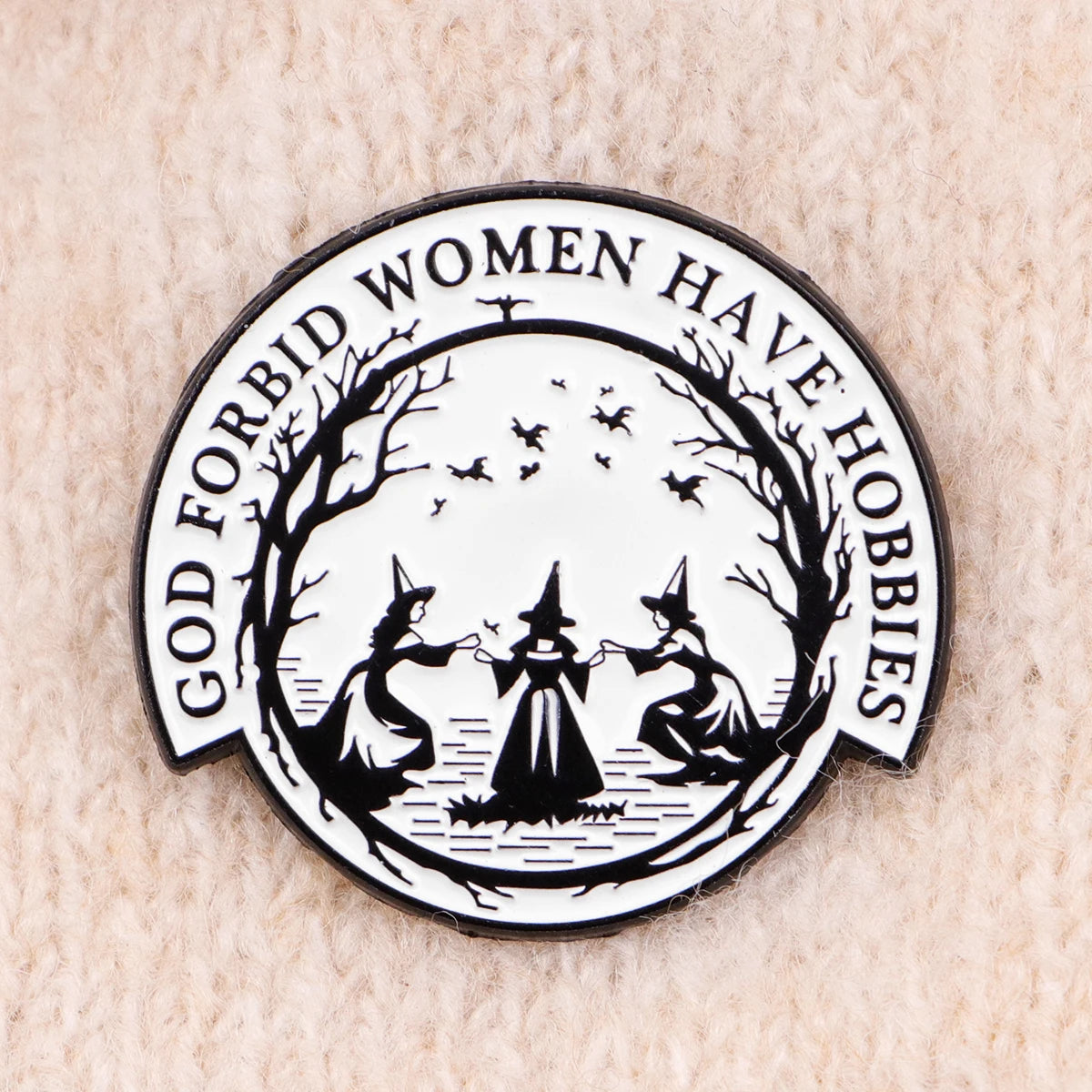 Funny Witch Enamel Pins Badges on Backpack Lapel Pins Brooches Halloween Jewelry Cosplay Accessories Party Gifts Toy