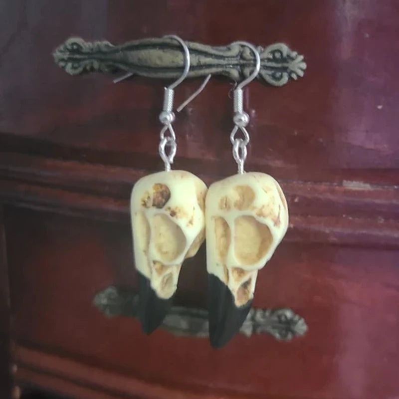 3D Raven Skull Earrings Resin Replica Crow Skull Earrings for Women Halloween Party Gifts Wiccan Gift