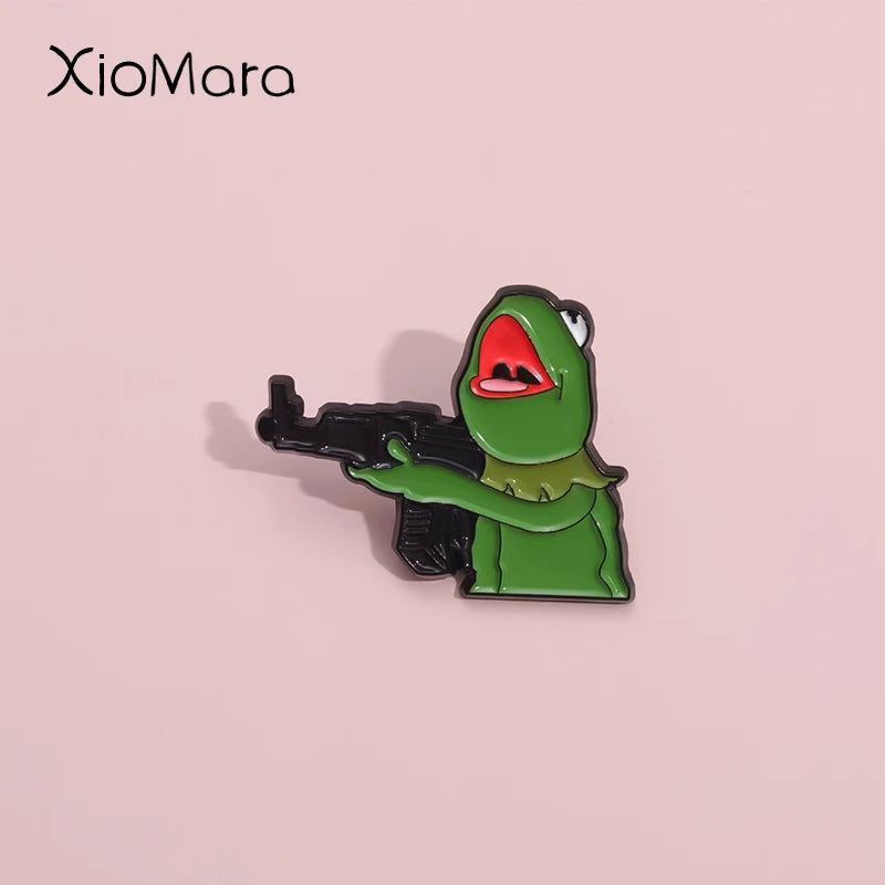 Creative Frog Love Sniper Lapel Pin Anime Games Badge Enamel Pins for Hats Clothes Backpacks Decoration Jewelry Accessories Gift