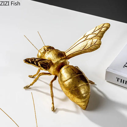 Mantis/Cricket Golden Insect Statue Desk Decoration Honeybee Sculpture Simulated Insect Ornaments Living Room Furnishings