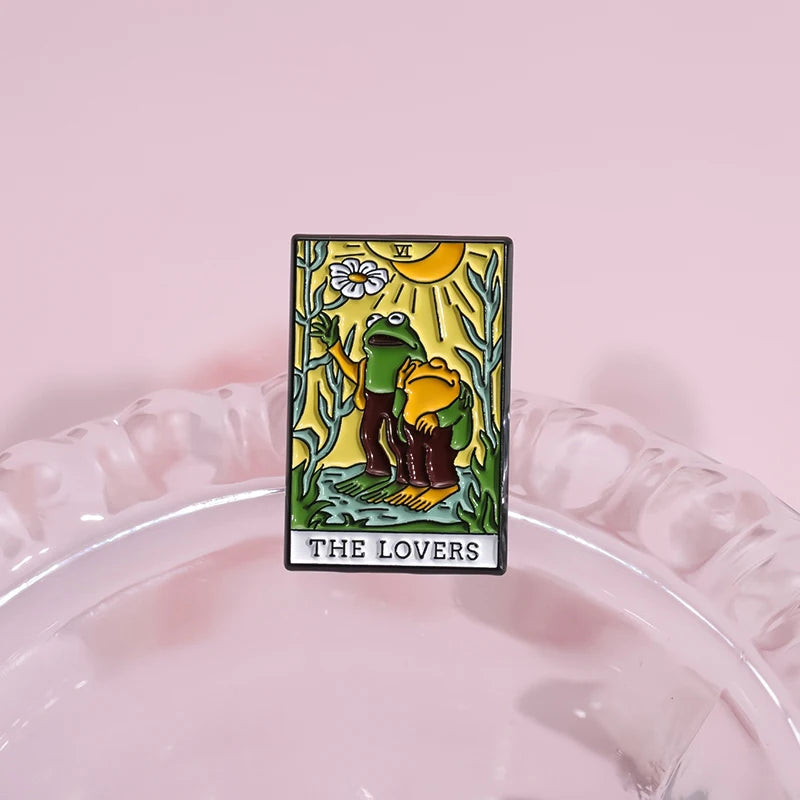 Frog and Toad Enamel Pins Couple Skiing by Boat Park Dating Brooches Lapel Badges Cartoon Animal Jewelry Gift for Lover Friends