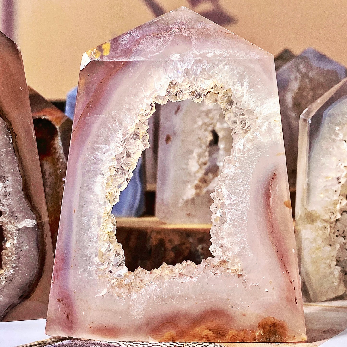 1PC Geode Agate Point